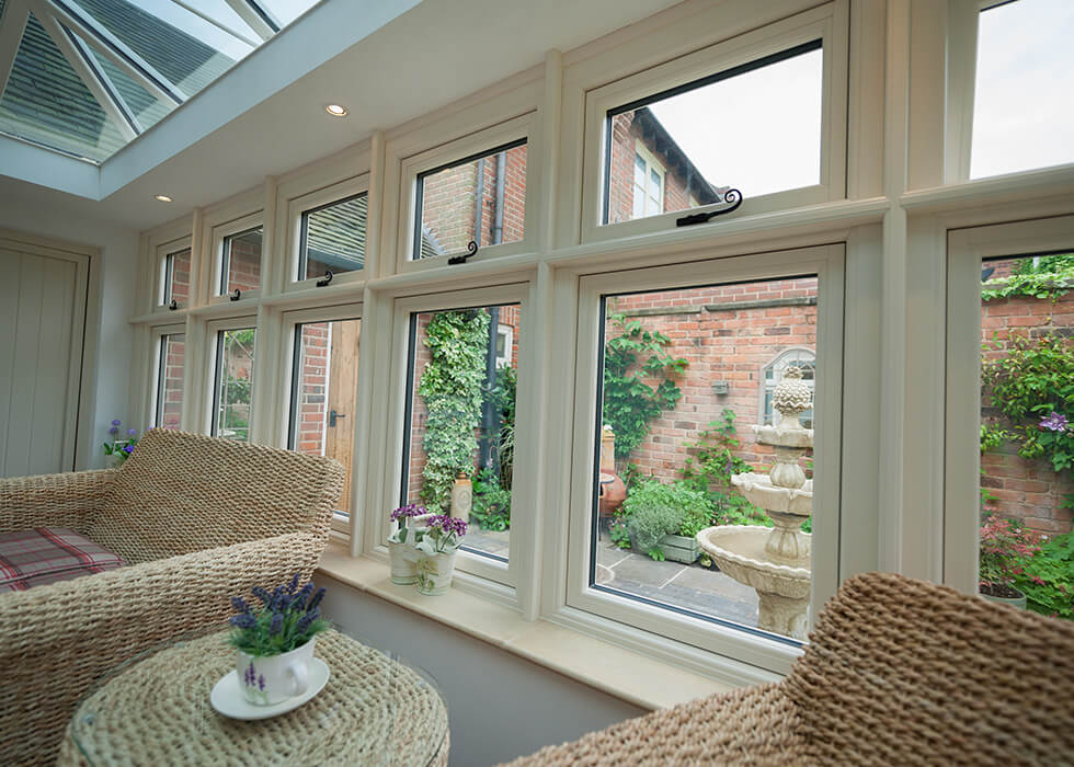 https://www.stedek.co.uk/wp-content/uploads/2018/06/Interior-view-of-a-Residence-Orangery.jpg